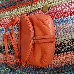 OASIS LEATHER CROSSBODY/FESTIVAL BAG